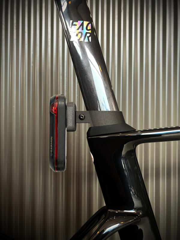 3D Print Garmin Varia Seatpost Mount