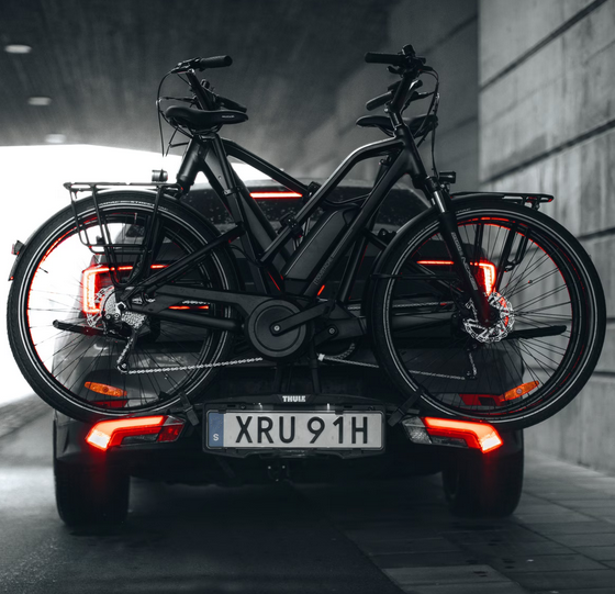 Epos 2-bike platform hitch bike rack 4pin/Lights black/aluminum