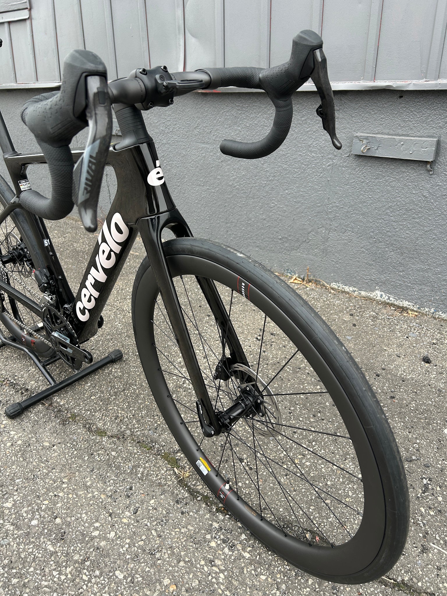 Caledonia-5 Rival, Custom, 51cm, Five Black