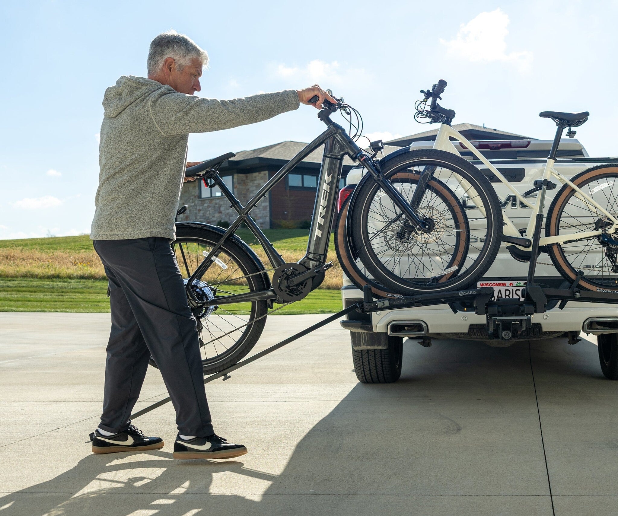 Cycle-On 2-Bike Hitch Rack – eBike Ready