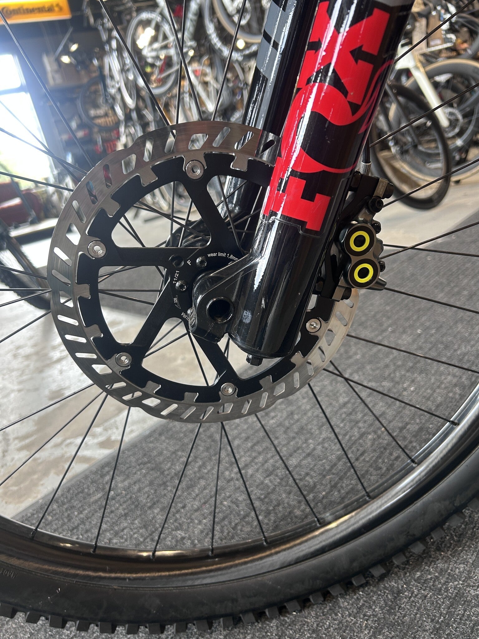 V10 7 CC, LG, Usagé, 2023